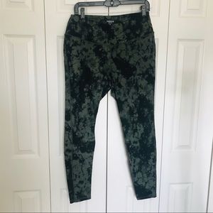 Torrid Active Tie Dye Leggings Size 2